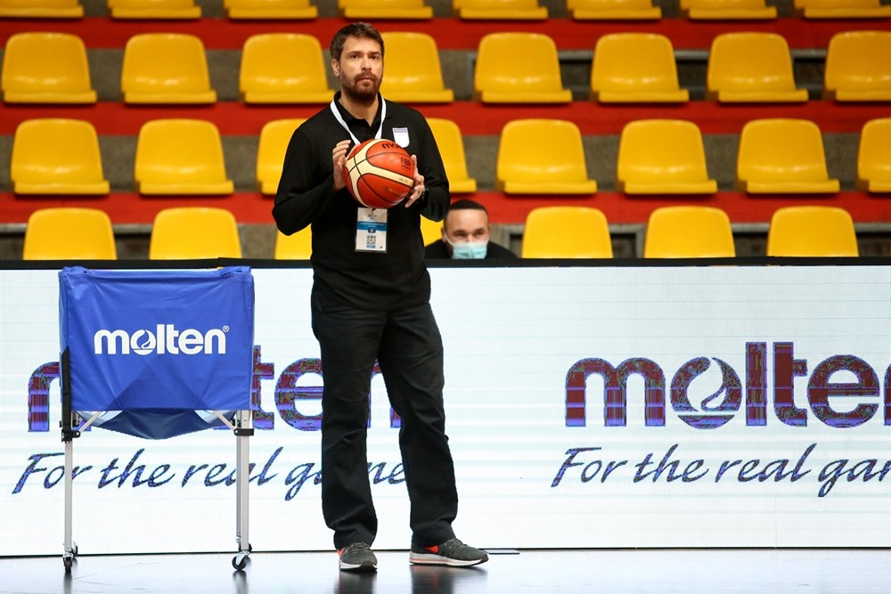 PAMJE NGA NDESHJA ISLANDA-KOSOVA